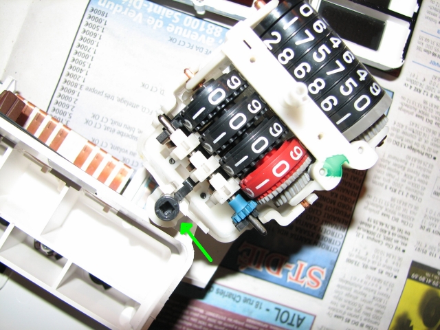 40_compteur_km_casse.jpg