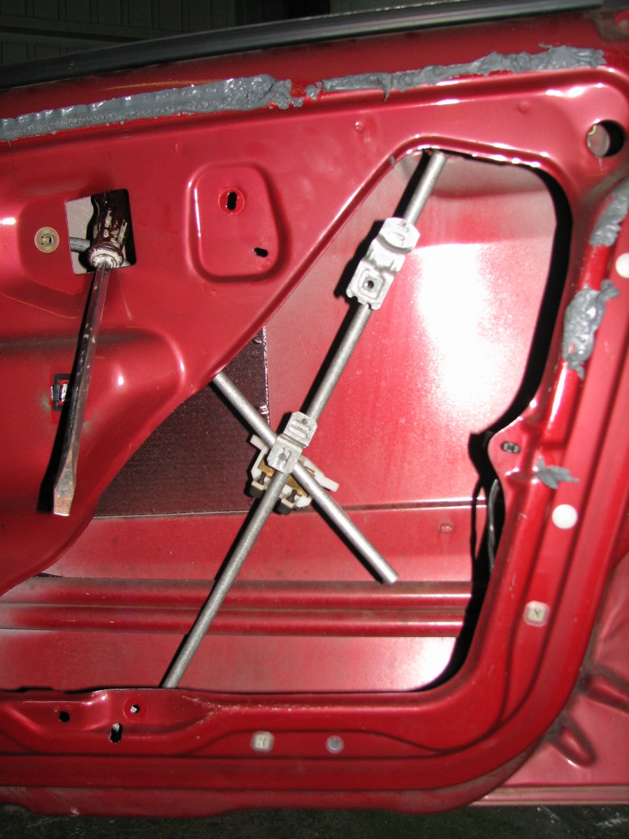 31_passage_leve_vitre_electrique_2.jpg