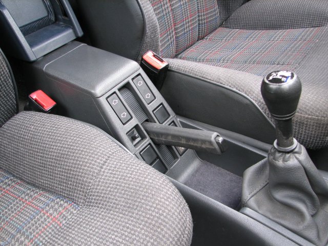 img_1784_console_haute.jpg