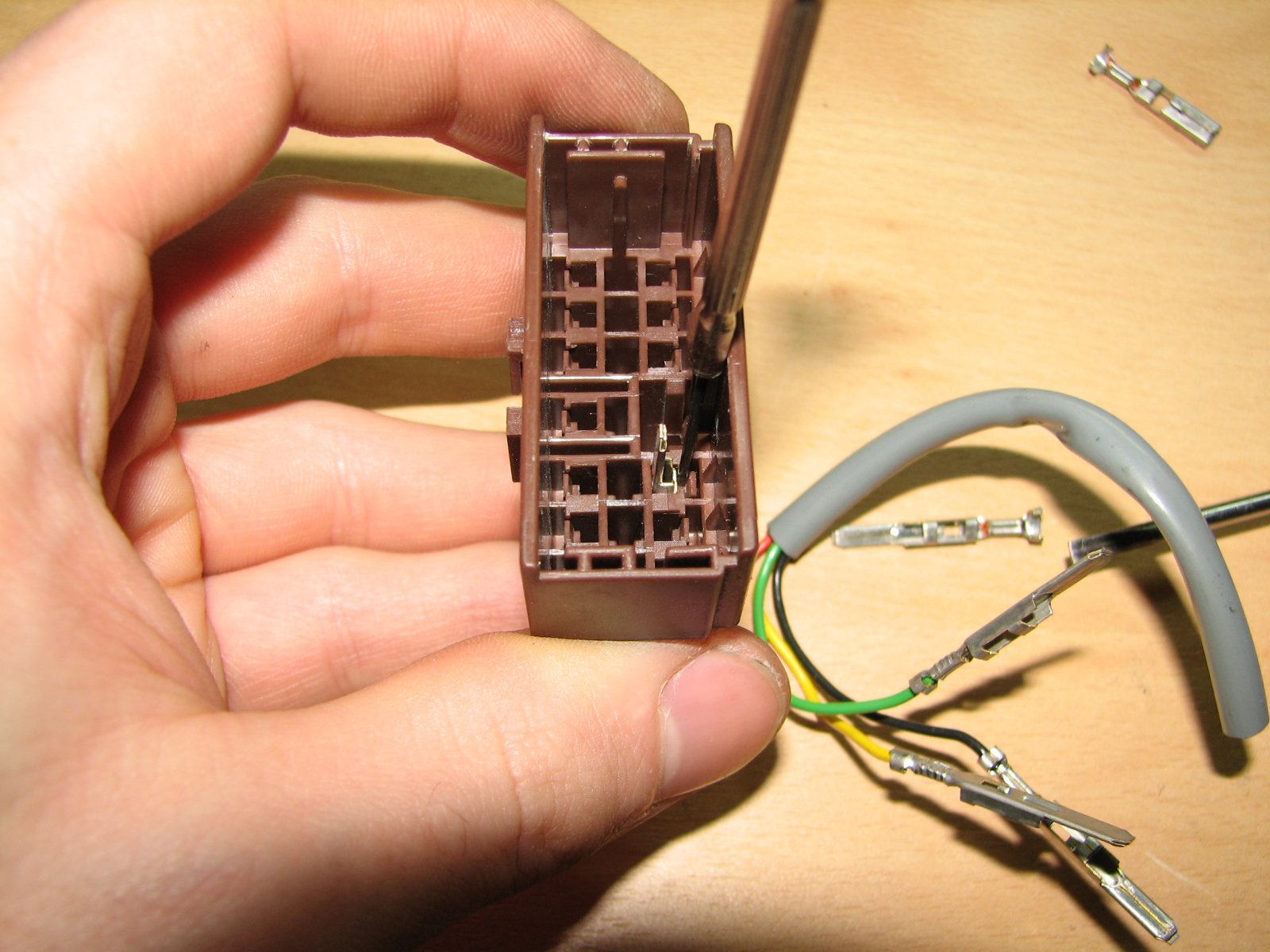 925_connecteur_male_2.8mm_nouveau.jpg