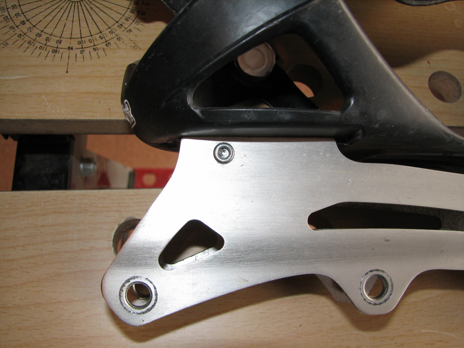 img_1345_rivet.jpg