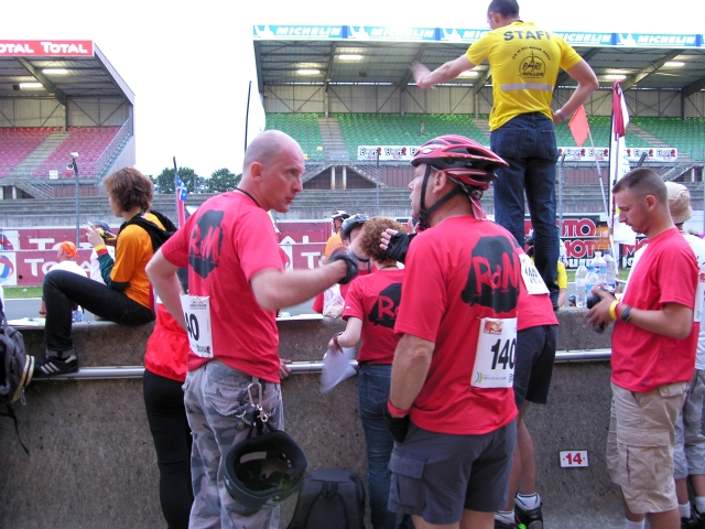 SH101732.jpg